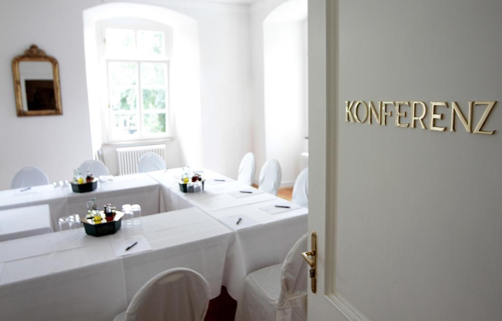 Hotel Schloss Lehen Bad Friedrichshall Esterno foto