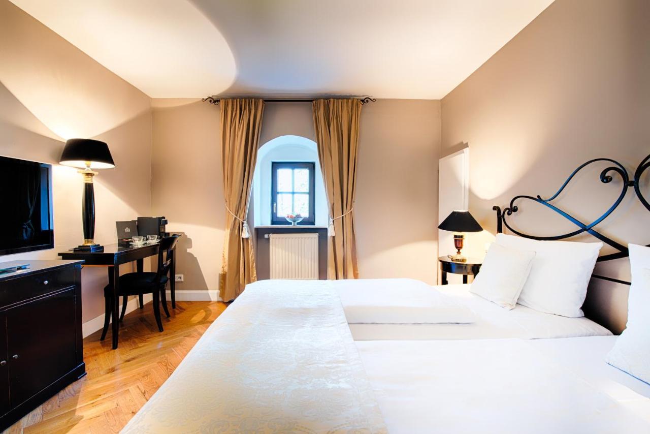 Hotel Schloss Lehen Bad Friedrichshall Esterno foto
