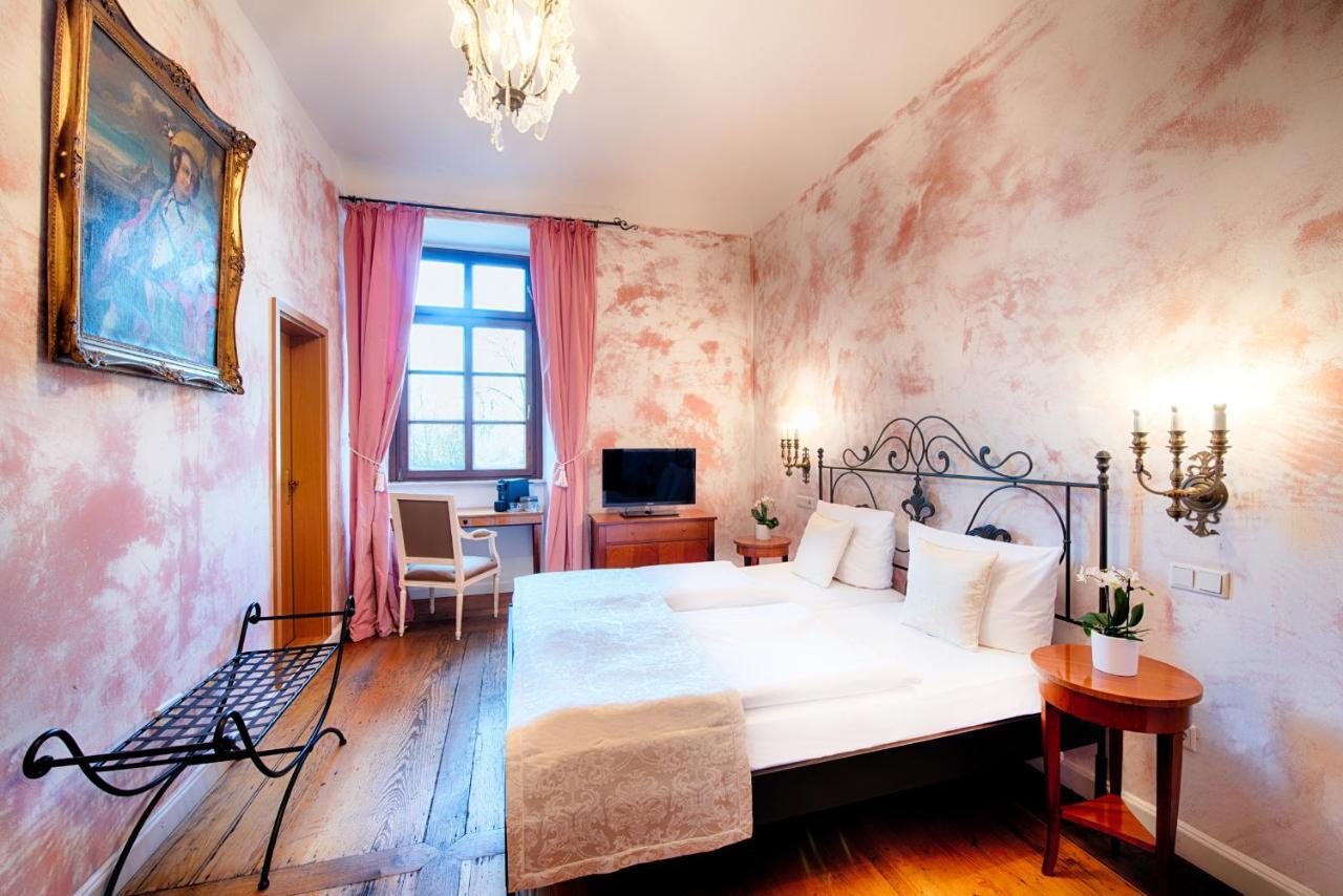 Hotel Schloss Lehen Bad Friedrichshall Esterno foto